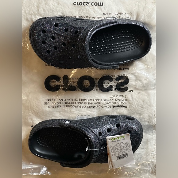 CROCS - Picture 5 of 16